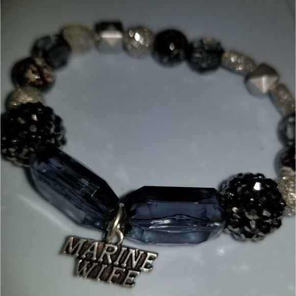 Marine wife bracelet   - Picture 13 of 13